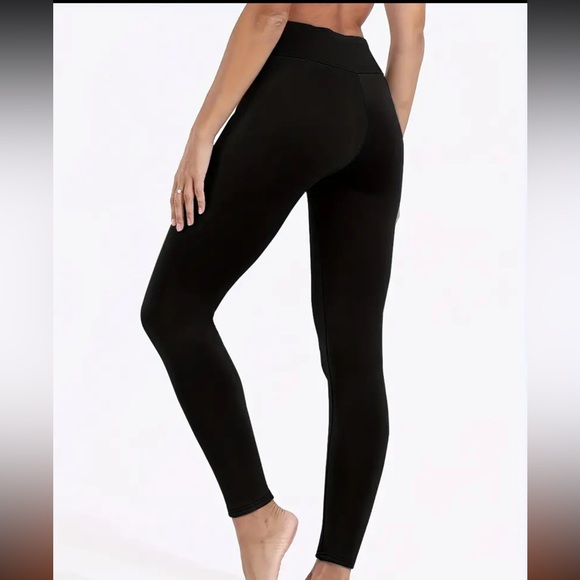 Sherpa Style Lined Leggings - Picture 4 of 8